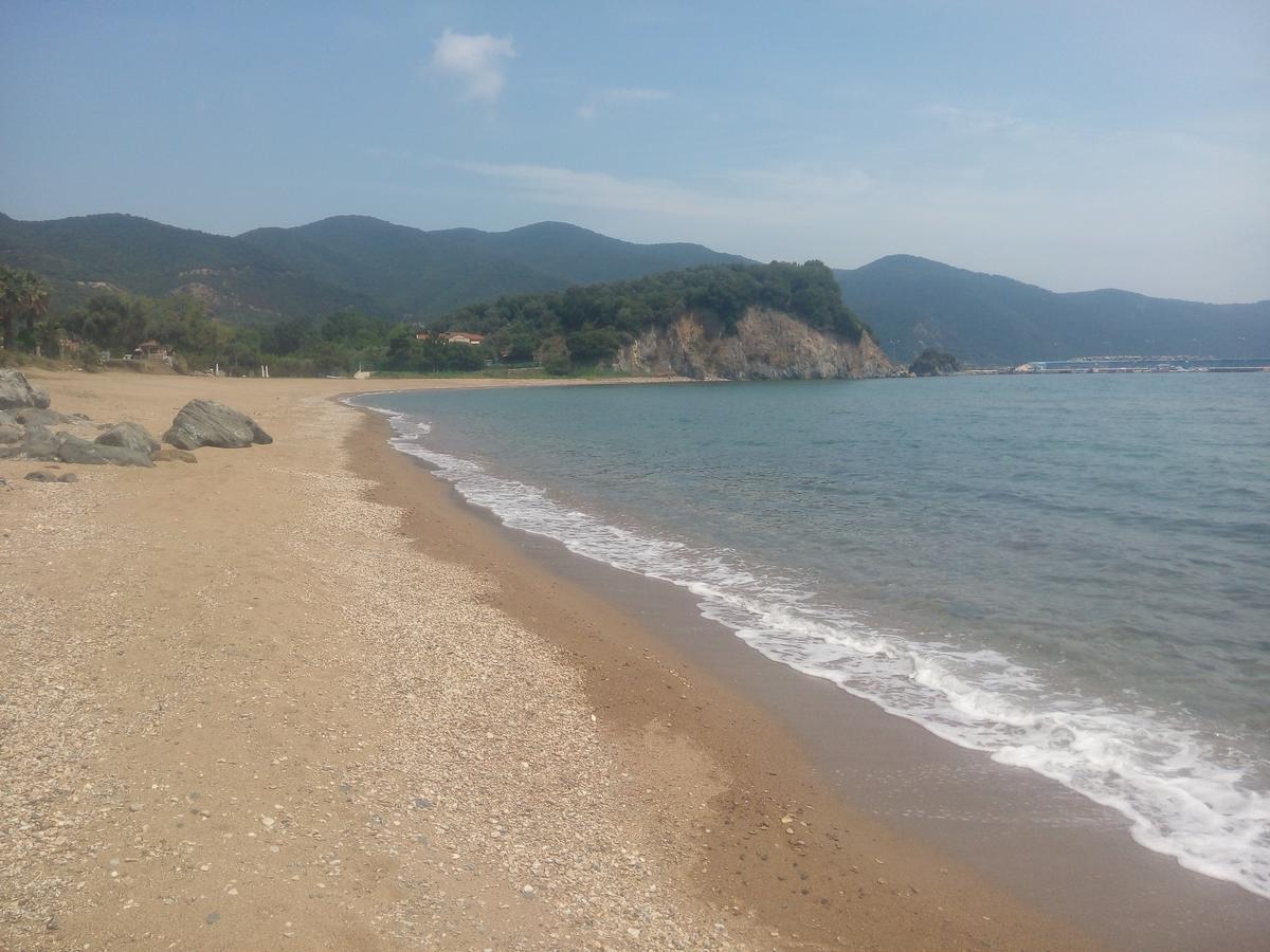 Karvounoskala Stratoni