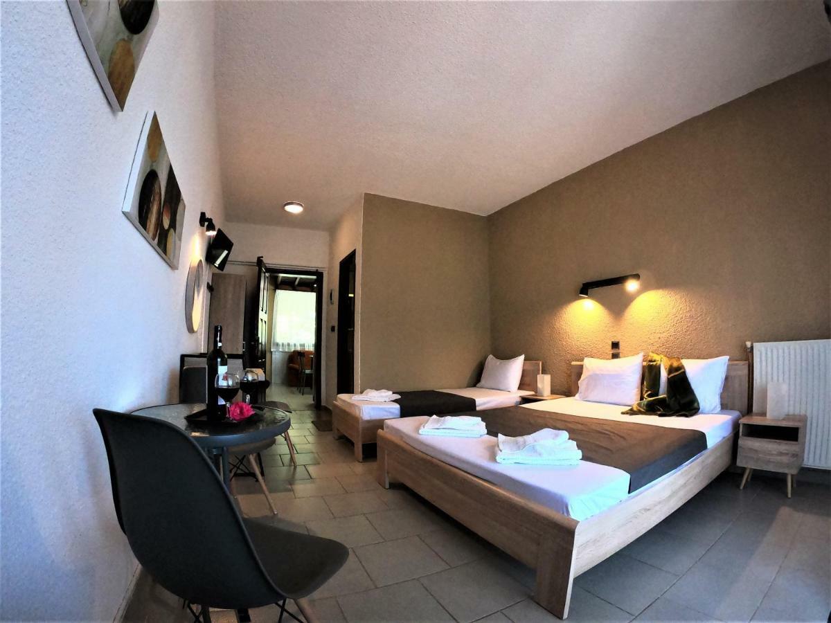 Karvounoskala Apartment