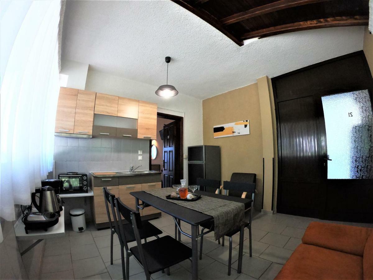 Karvounoskala Apartment Stratonion