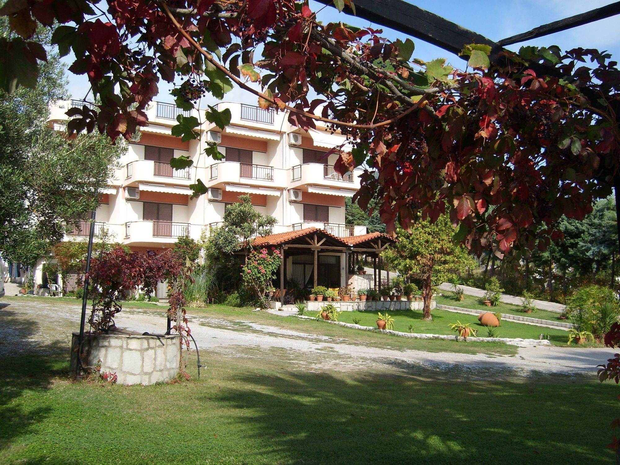 Karvounoskala * Stratoni