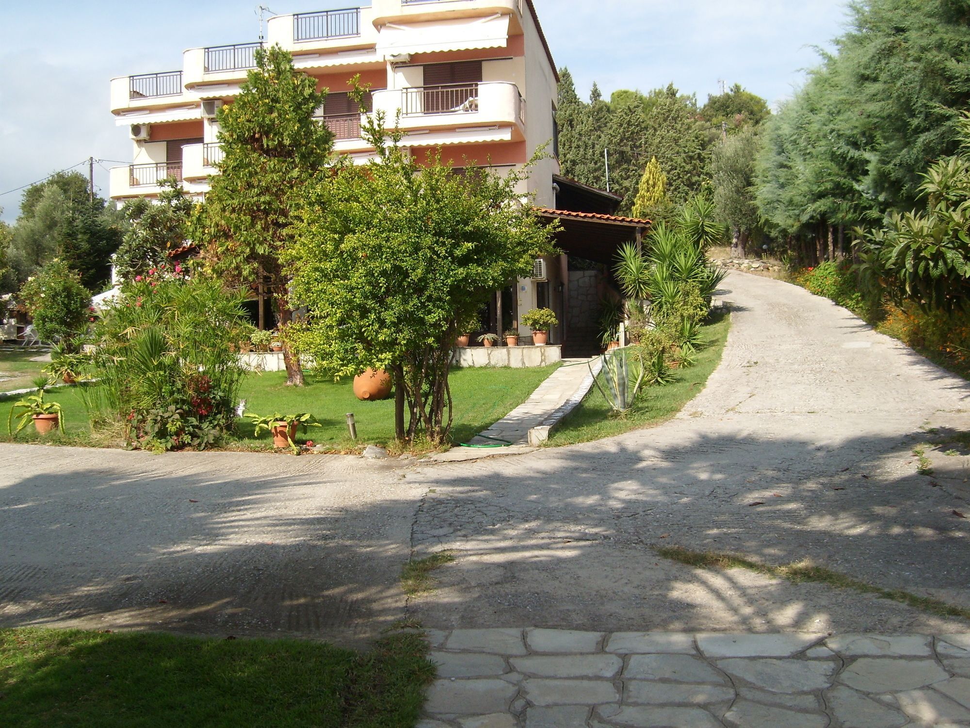 Karvounoskala * Stratonion